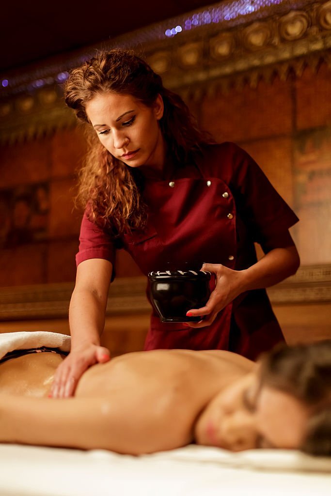 A Perugia il corso di massaggio ayurvedico vatabyangam